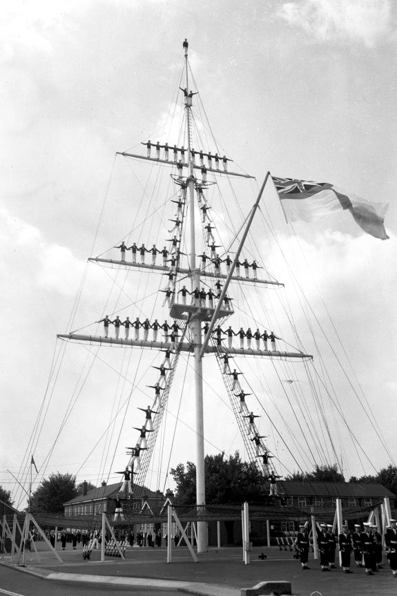 Ipswich Star: The fully-manned mast with the Button Boy at the top. (Image: David Kindred Collection) Ipswich Star: The fully-manned mast with the Button Boy at the top. (Image: David Kindred Collection)